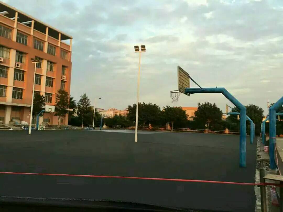 社区公园篮球场翻新改造