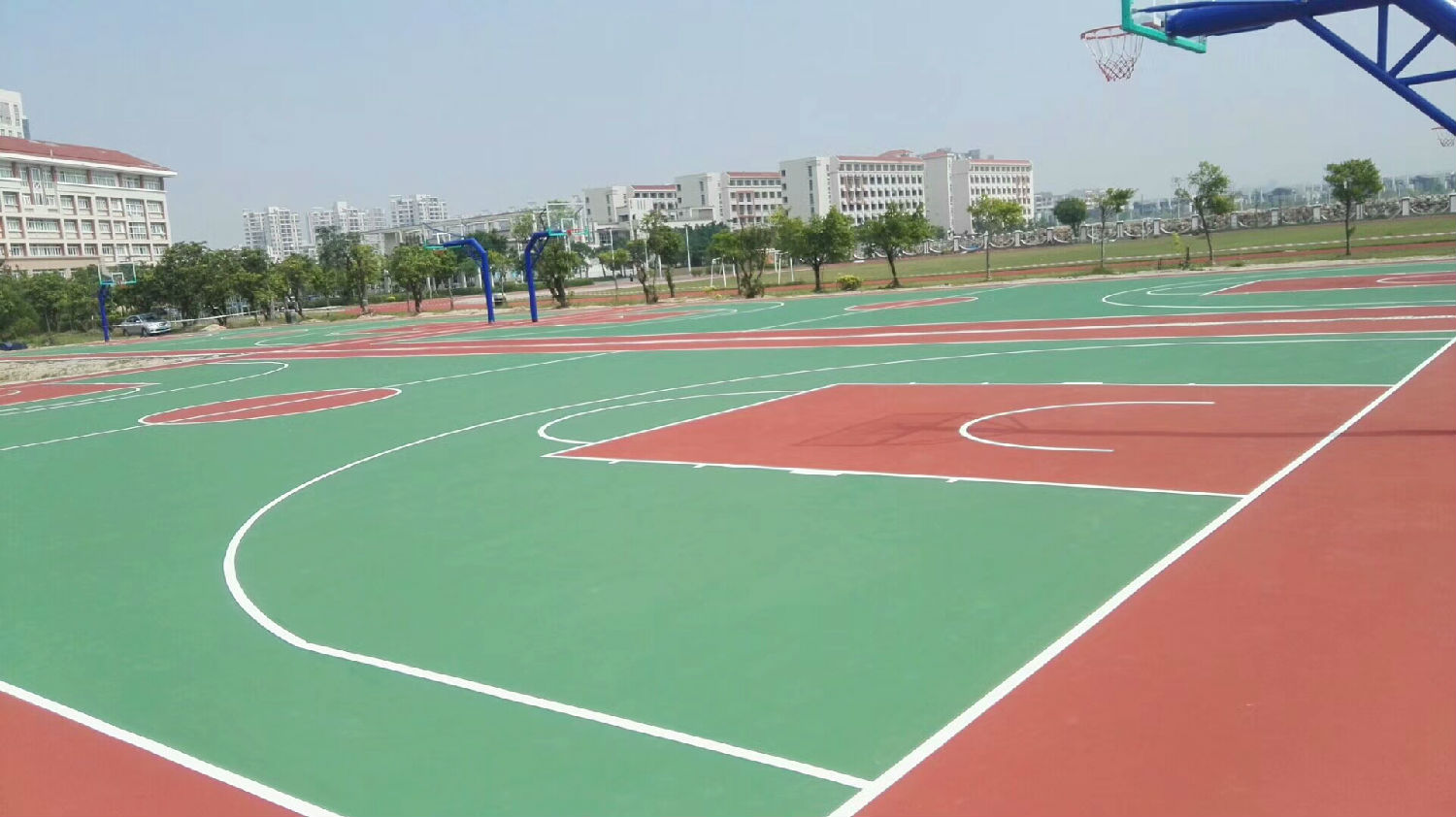 珠海理工职业学院篮球场完工