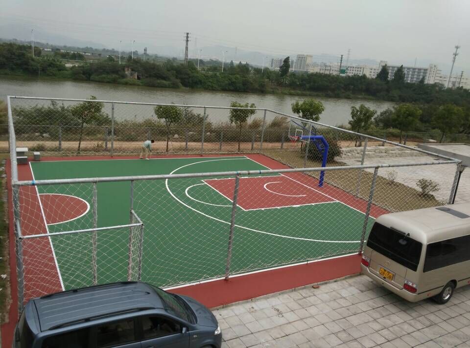 珠海市富山污水处理厂的丙烯酸篮球场已经完工，感谢施工方反馈的图片！